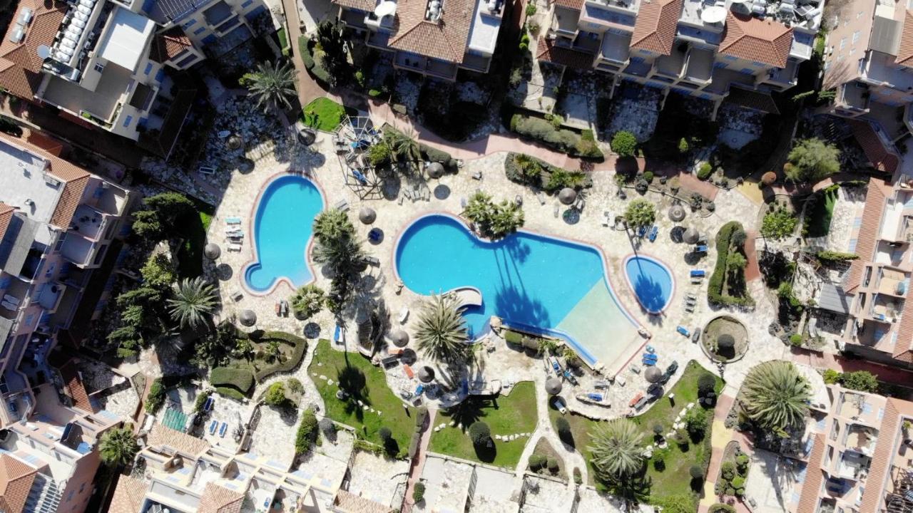 Victor Apartment 파포스 외부 사진